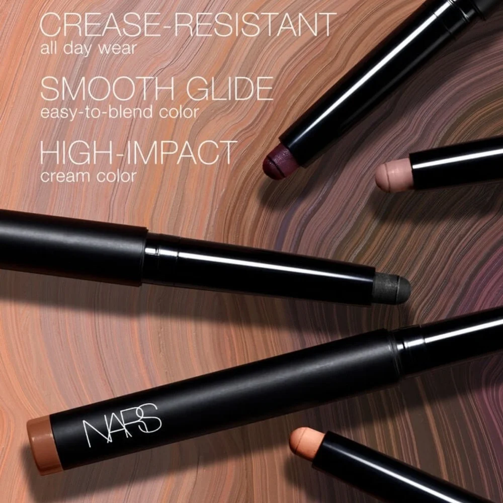 💕🐼Host Pick! NARS Rebellious Total Seduction Eyeshadow Stick